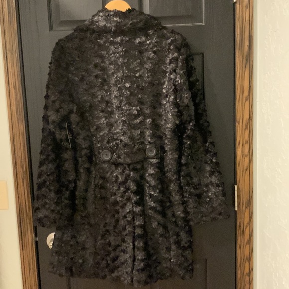 Women’s coat size 12 - Picture 3 of 3